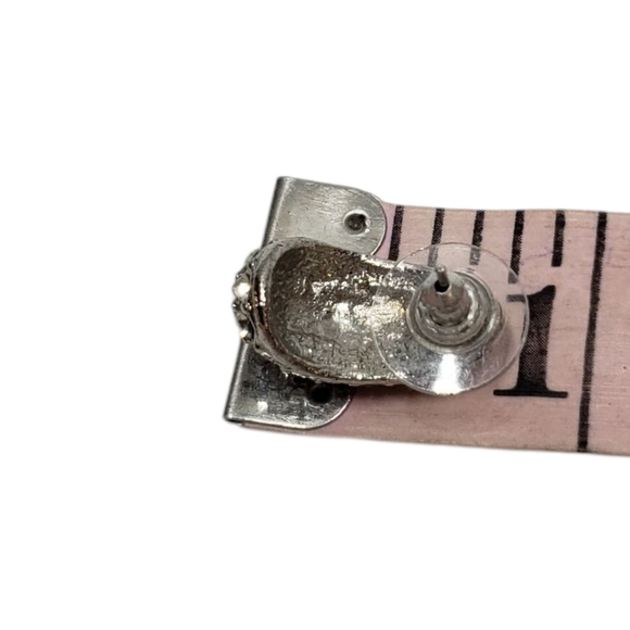 Elegant Silver Tone Crystal Pierced Earrings - Picture 6 of 8